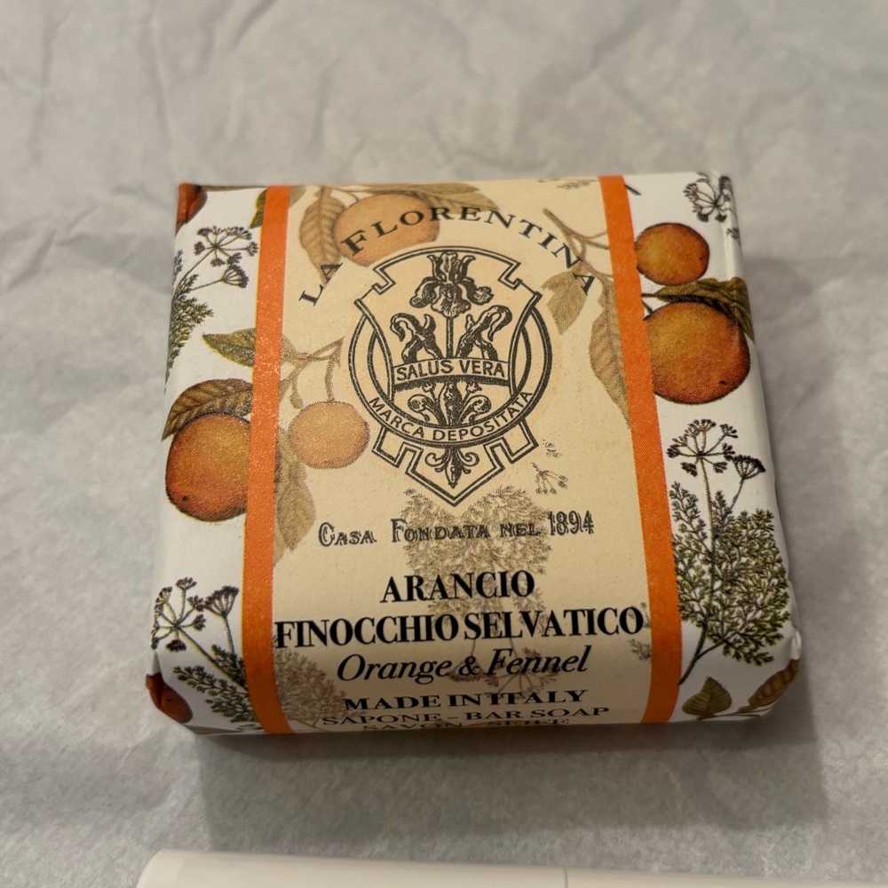 NWT La Florentina Orange & Fennel Soap